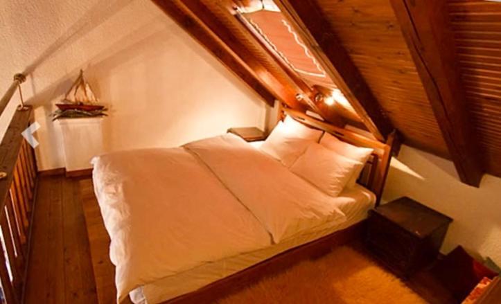 אראחובה Guesthouse Mylona מראה חיצוני תמונה