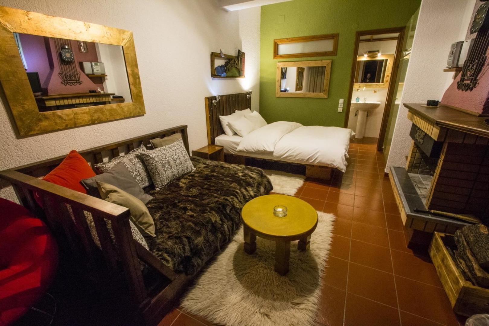 אראחובה Guesthouse Mylona מראה חיצוני תמונה